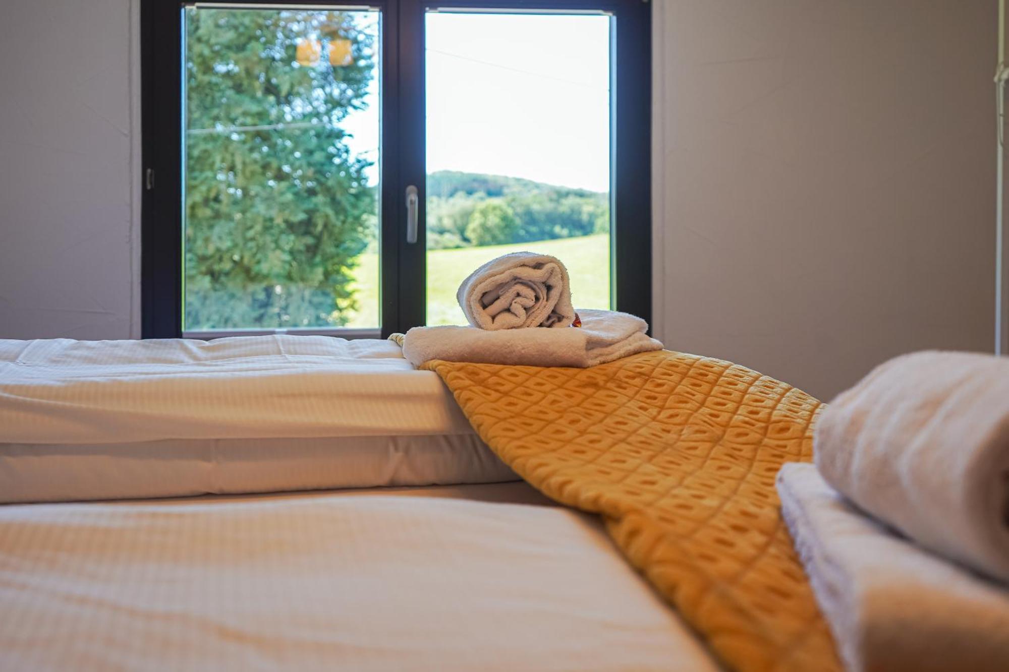7Seas Boutique Ferienhaus Bostalsee - 2 Apartments Oder Ganzes Haus, Mit Sauna นอห์เฟลเดน ภายนอก รูปภาพ