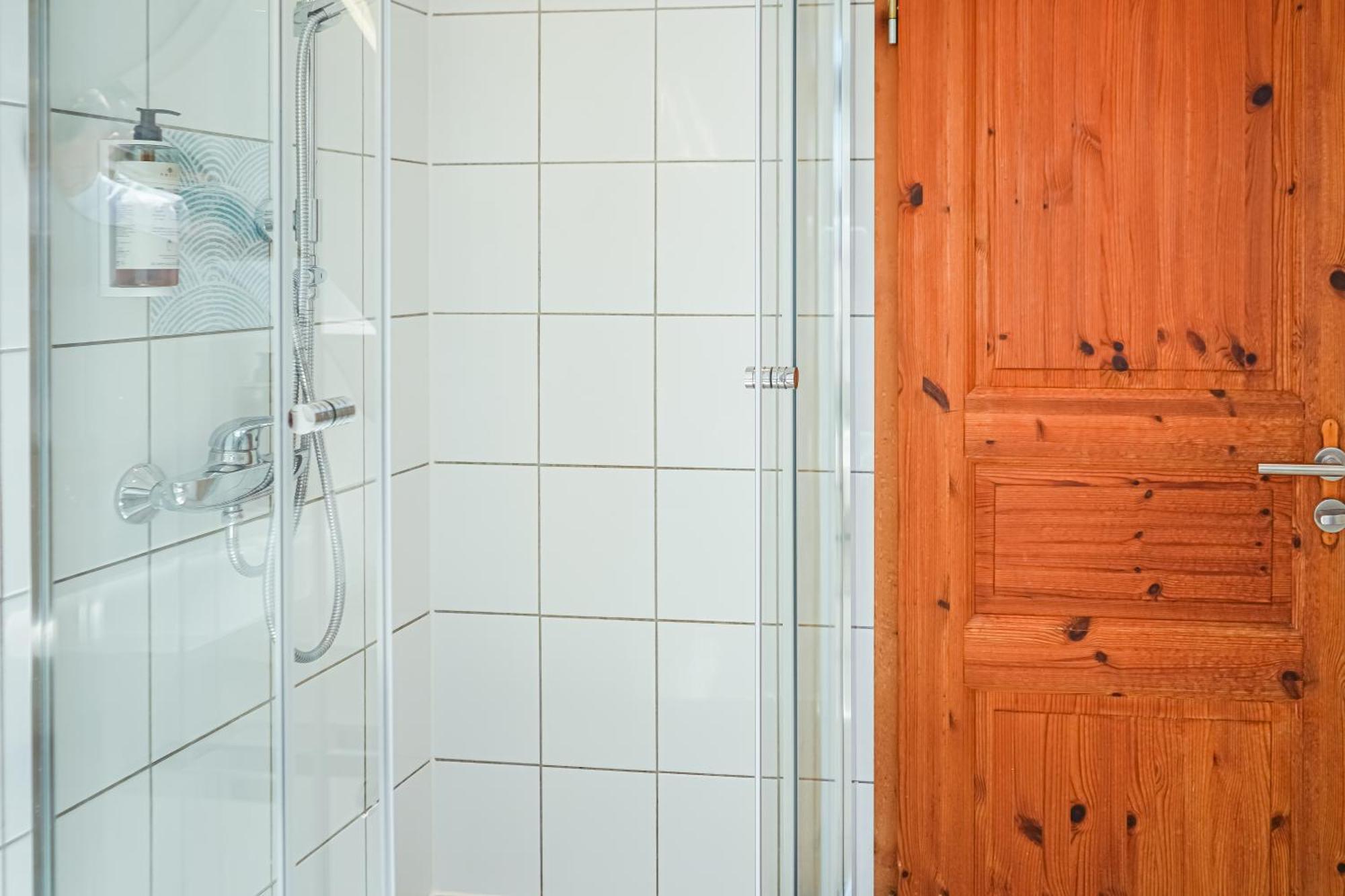 7Seas Boutique Ferienhaus Bostalsee - 2 Apartments Oder Ganzes Haus, Mit Sauna นอห์เฟลเดน ภายนอก รูปภาพ